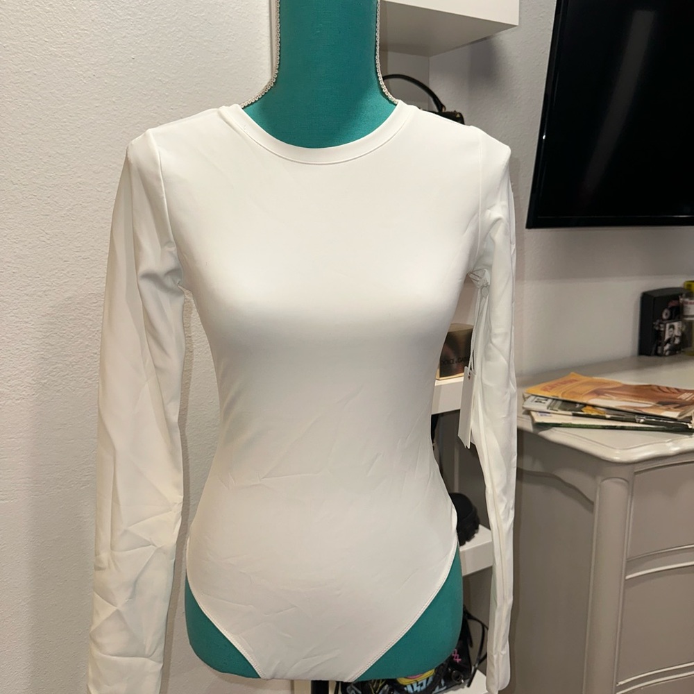 NEW Good American White Long Sleeve Bodysuit Size Medium Never Worn